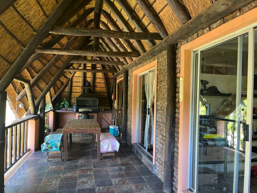 4 Bedroom Property for Sale in Die Rand Northern Cape